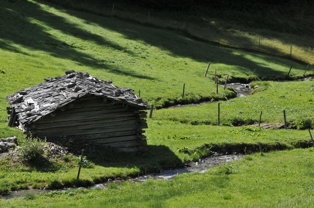 Schupfe- Direkt Neben Der Kabinenbahn Gitschberg Jochtal Maranza Exterior foto